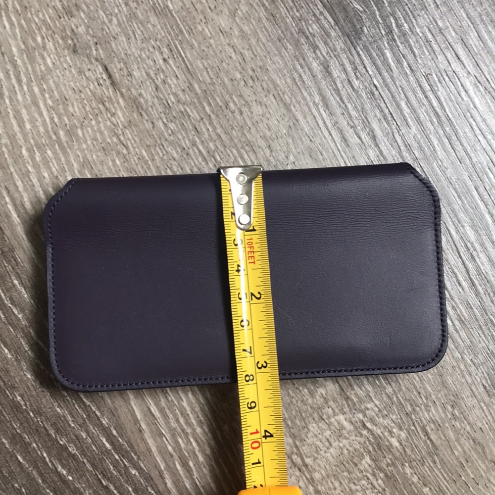 Apple - Picture 12 of 12